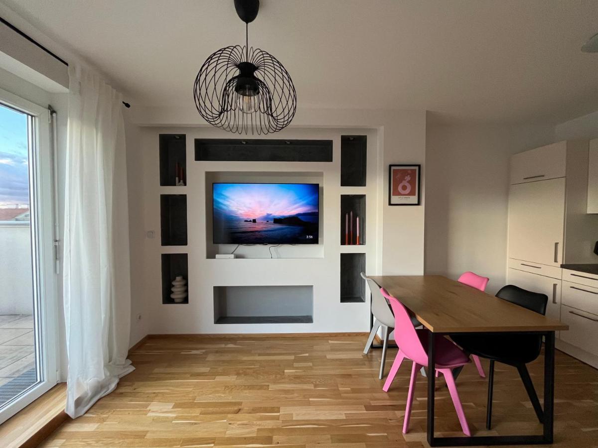 Penthouse Near Central Station With Free Parking Bécs Kültér fotó